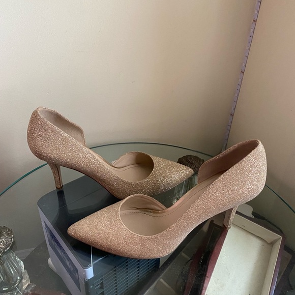 BCBGeneration Pumps - Picture 3 of 5